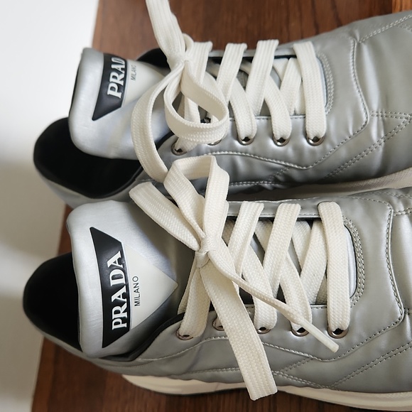 Prada Metallic Silver Quilted Nylon sneakers womens size 38.5 ( USA size 8.5) - Picture 4 of 14